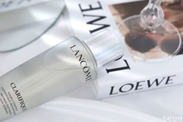 蘭蔻極光水的優(yōu)點(diǎn)有哪些 蘭蔻極光水評價(jià) 蘭蔻極光水的優(yōu)點(diǎn)有哪些 蘭蔻極光水評價(jià)