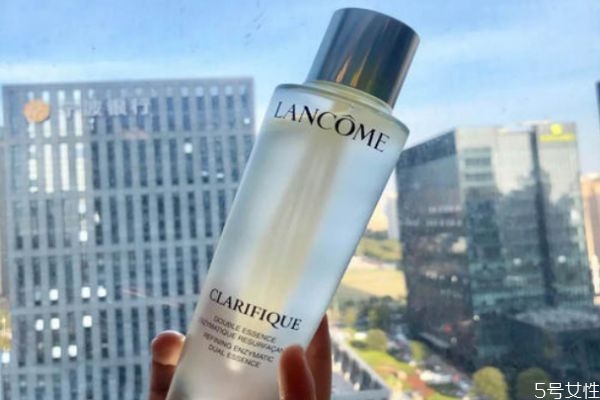 蘭蔻極光水有酸嗎 蘭蔻極光水有刺痛感 蘭蔻極光水有酸嗎 蘭蔻極光水有刺痛感