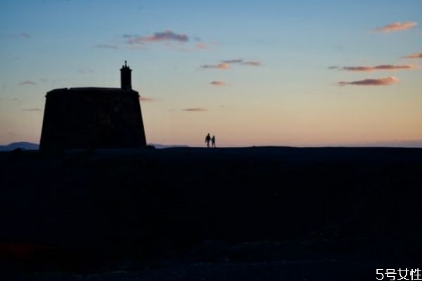 怎樣挽回老婆的心 老婆有了外遇如何對(duì)付第三者 怎樣挽回老婆的心 老婆有了外遇如何對(duì)付第三者