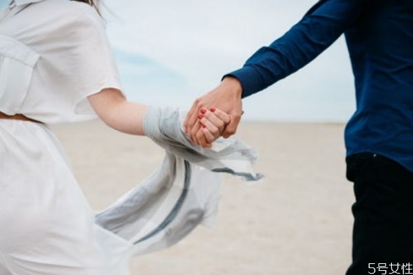 男人為什么喜歡外遇 男人外遇的心理 男人為什么喜歡外遇 男人外遇的心理