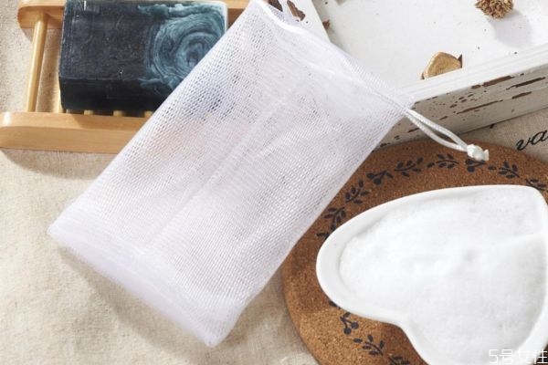 剛買的起泡網(wǎng)要洗嗎 新買的起泡網(wǎng)怎么處理 剛買的起泡網(wǎng)要洗嗎 新買的起泡網(wǎng)怎么處理