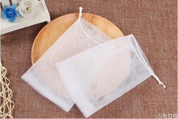 起泡網(wǎng)用完怎么處理 起泡網(wǎng)需要每次清洗嗎 起泡網(wǎng)用完怎么處理 起泡網(wǎng)需要每次清洗嗎