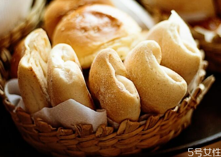 餐前包要怎么吃 餐前包的作用 餐前包要怎么吃 餐前包的作用