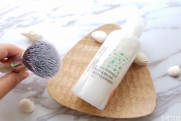 化妝刷可以用什么清洗 化妝刷買回來直接用嗎 化妝刷可以用什么清洗 化妝刷買回來直接用嗎