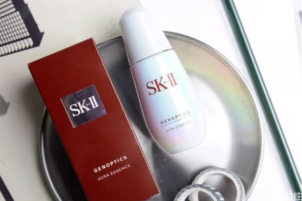 sk2小燈泡會悶痘嗎 sk2小燈泡停用后會怎樣 sk2小燈泡會悶痘嗎 sk2小燈泡停用后會怎樣