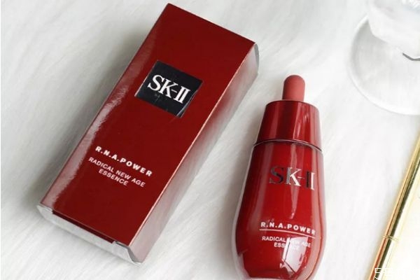 sk2小紅瓶適合什么膚質 sk2小紅瓶精華的功效