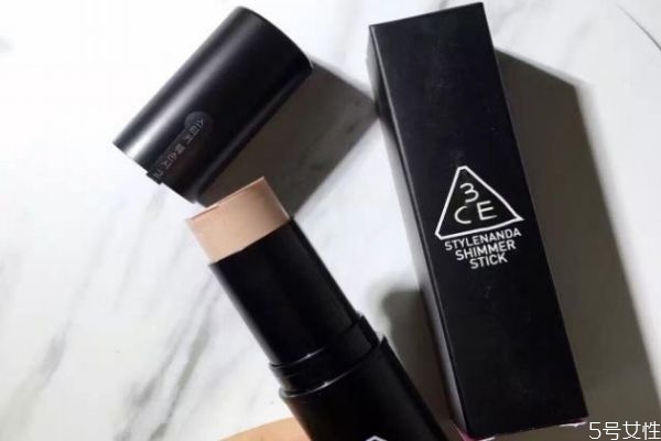 高光棒沒了用什么代替 高光棒有什么用 高光棒沒了用什么代替 高光棒有什么用