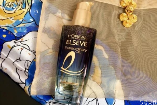 涂完護(hù)發(fā)精油要吹干嗎 護(hù)發(fā)精油的使用誤區(qū) 涂完護(hù)發(fā)精油要吹干嗎 護(hù)發(fā)精油的使用誤區(qū)