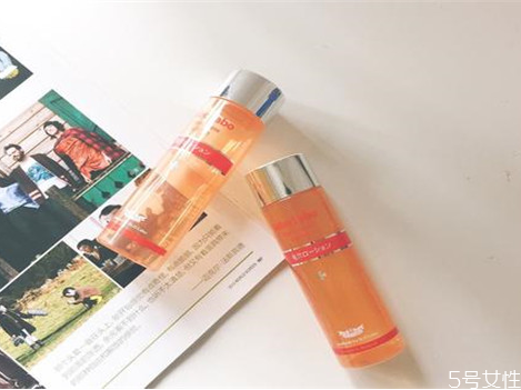 城野醫(yī)生收斂水保質(zhì)期怎么看 城野醫(yī)生收斂水用完要洗臉嗎 城野醫(yī)生收斂水保質(zhì)期怎么看 城野醫(yī)生收斂水用完要洗臉嗎