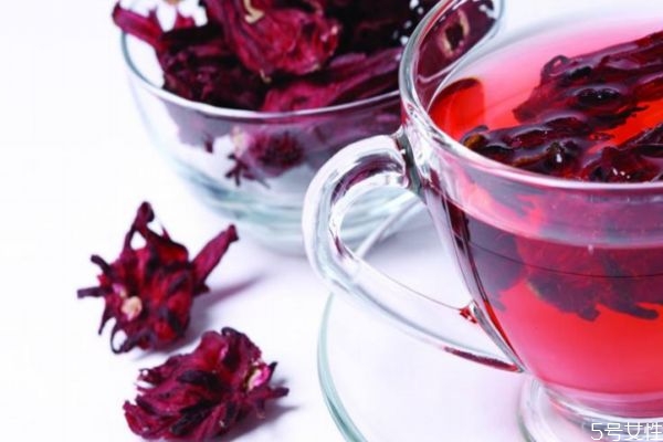 洛神花茶怎么喝才能不酸 洛神花茶的沖泡方法 洛神花茶怎么喝才能不酸 洛神花茶的沖泡方法
