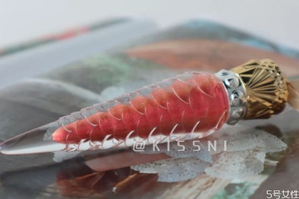 cl蘿卜丁口紅真假辨別 蘿卜丁口紅設(shè)計(jì)理念 cl蘿卜丁口紅真假辨別 蘿卜丁口紅設(shè)計(jì)理念