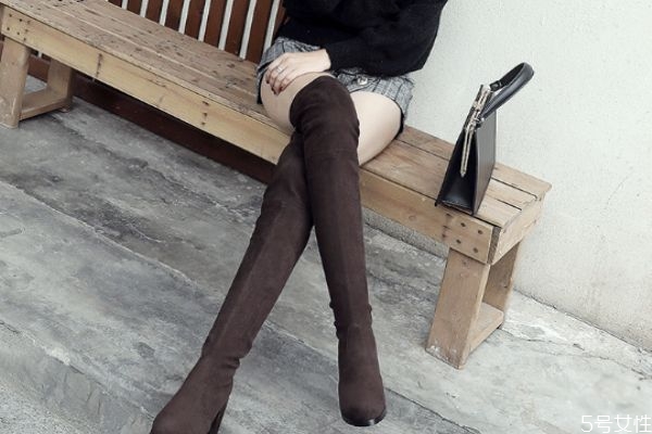 長筒靴掉筒的原因 長筒皮靴皺了怎么辦 長筒靴掉筒的原因 長筒皮靴皺了怎么辦