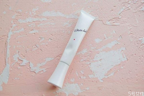 pola淡斑精華怎么樣 pola局部淡斑精華用法 pola淡斑精華怎么樣 pola局部淡斑精華用法