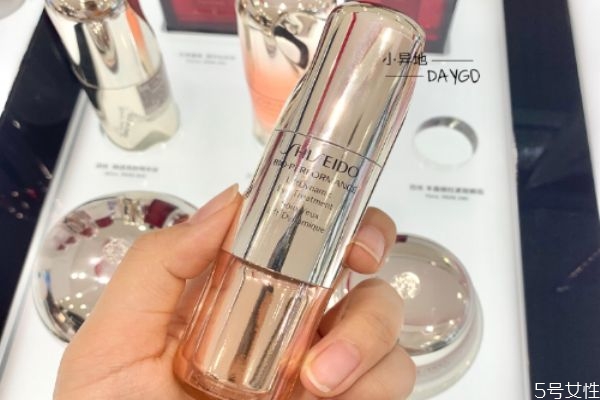 資生堂百優(yōu)眼霜和雅詩蘭黛眼霜哪個好 資生堂幾款眼霜區(qū)別 資生堂百優(yōu)眼霜和雅詩蘭黛眼霜哪個好 資生堂幾款眼霜區(qū)別