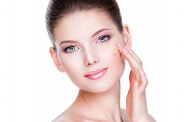 沒(méi)有卸妝水可以用香皂嗎 忘記帶卸妝的如何急救 沒(méi)有卸妝水可以用香皂嗎 忘記帶卸妝的如何急救