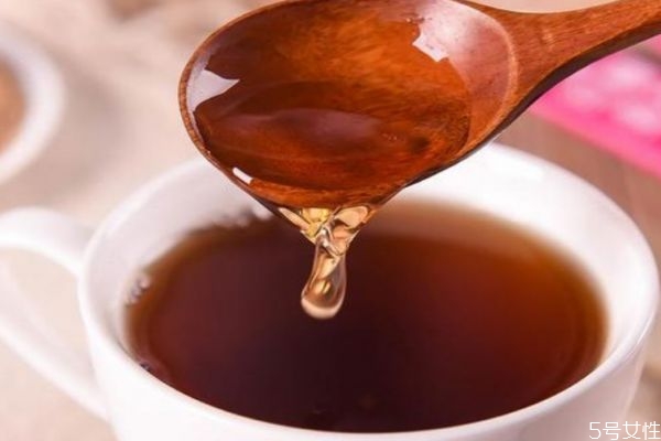 紅糖面膜真的能祛斑嗎 堅(jiān)持敷紅糖面膜多久能淡斑 紅糖面膜真的能祛斑嗎 堅(jiān)持敷紅糖面膜多久能淡斑