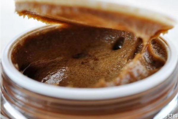 紅糖面膜真的能祛斑嗎 堅(jiān)持敷紅糖面膜多久能淡斑 紅糖面膜真的能祛斑嗎 堅(jiān)持敷紅糖面膜多久能淡斑