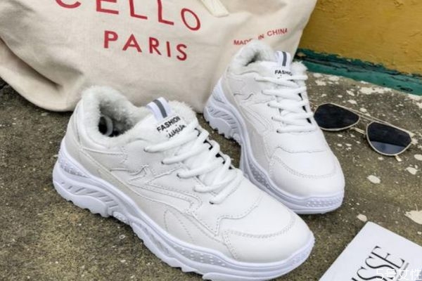 老爹鞋是運動鞋嗎 老爹鞋名稱的來由 老爹鞋是運動鞋嗎 老爹鞋名稱的來由