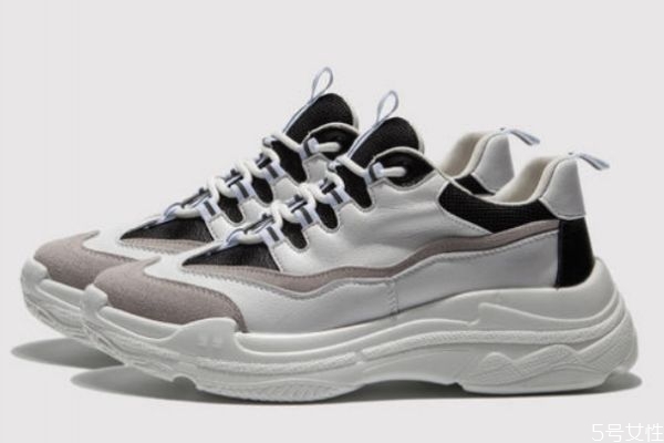 矮個子適合穿老爹鞋嗎 哪些人不適合穿老爹鞋 矮個子適合穿老爹鞋嗎 哪些人不適合穿老爹鞋