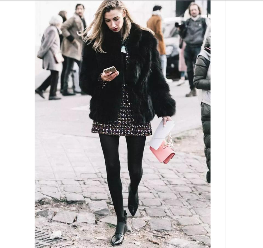 冬天打底褲怎么搭配 打底襪冬天適合的顏色 冬天打底褲怎么搭配 打底襪冬天適合的顏色