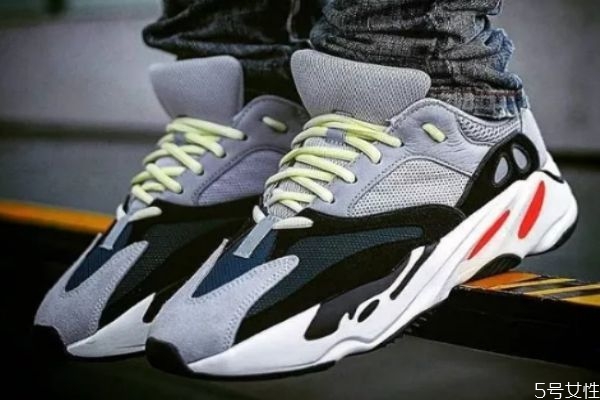 老爹鞋原版是什么牌子 老爹鞋最早誰家出的 老爹鞋原版是什么牌子 老爹鞋最早誰家出的