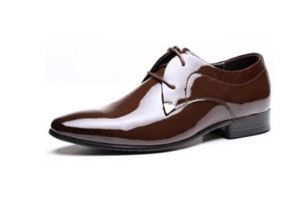 皮鞋磨腳怎么辦 皮鞋臟了怎么辦 皮鞋磨腳怎么辦 皮鞋臟了怎么辦