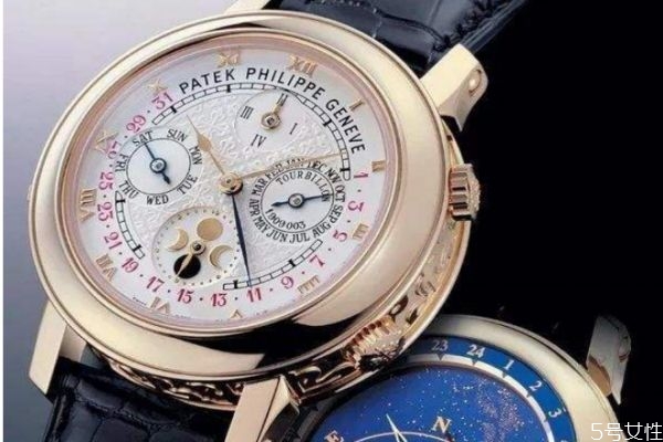 手表出現(xiàn)霧氣怎么辦 手表保養(yǎng)周期 手表出現(xiàn)霧氣怎么辦 手表保養(yǎng)周期