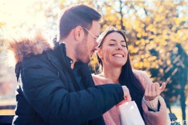 怎樣讓老公承認(rèn)出軌 怎樣才能讓老公主動(dòng)承認(rèn)外遇 怎樣讓老公承認(rèn)出軌 怎樣才能讓老公主動(dòng)承認(rèn)外遇