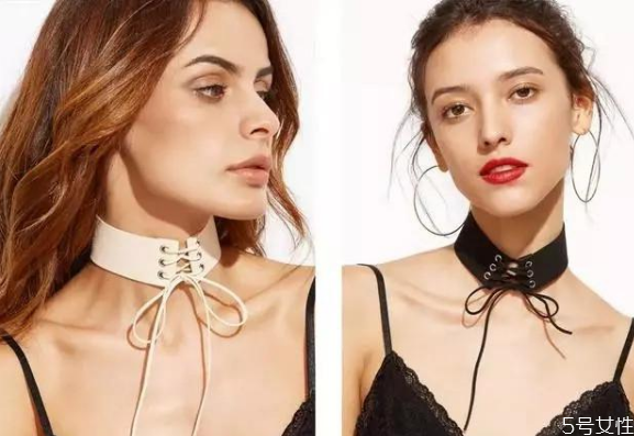 choker千萬(wàn)不要這么戴 choker的正確打開方式 choker千萬(wàn)不要這么戴 choker的正確打開方式