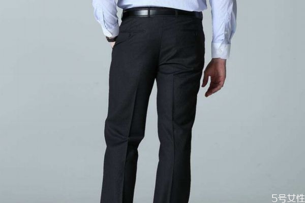 西裝褲褲線可以燙出來嗎 西褲用洗衣機(jī)洗了怎么辦 西裝褲褲線可以燙出來嗎 西褲用洗衣機(jī)洗了怎么辦