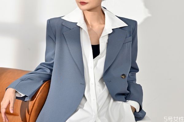 衣服領(lǐng)子愛(ài)臟怎么預(yù)防 白襯衫領(lǐng)子不臟小竅門(mén) 衣服領(lǐng)子愛(ài)臟怎么預(yù)防 白襯衫領(lǐng)子不臟小竅門(mén)