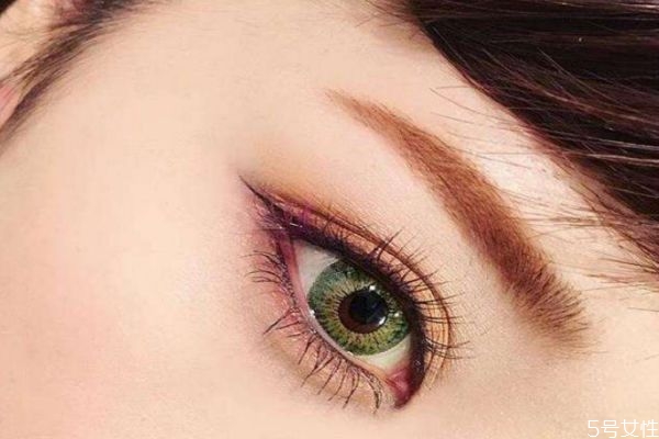 五官太集中怎么辦 五官長(zhǎng)得緊湊怎么改善 五官太集中怎么辦 五官長(zhǎng)得緊湊怎么改善