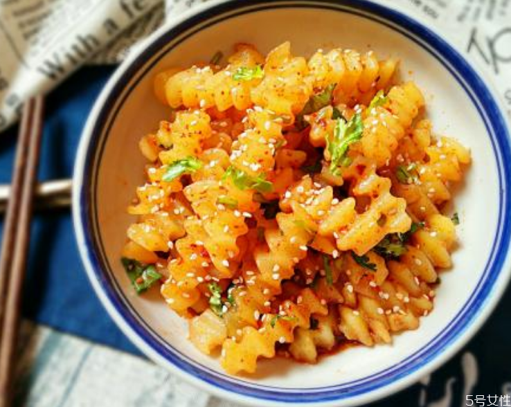 狼牙土豆怎么炸才脆 正宗狼牙土豆的做法