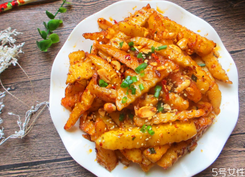 狼牙土豆怎么炸才脆 正宗狼牙土豆的做法 狼牙土豆怎么炸才脆 正宗狼牙土豆的做法