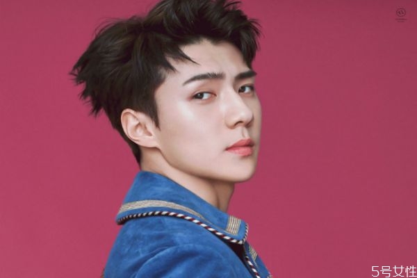 韓國男明星妝容化法教學(xué) 男生化妝四大技巧 韓國男明星妝容化法教學(xué) 男生化妝四大技巧