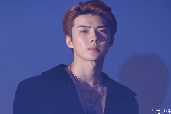 韓國男明星妝容化法教學(xué) 男生化妝四大技巧 韓國男明星妝容化法教學(xué) 男生化妝四大技巧