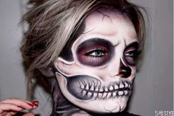 恐怖骷髏妝的畫(huà)法 毛戈平骷髏妝的畫(huà)法 恐怖骷髏妝的畫(huà)法 毛戈平骷髏妝的畫(huà)法