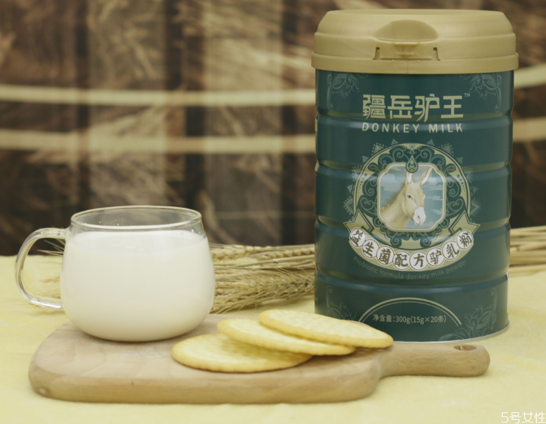 駱駝奶粉可以長(zhǎng)期喝嗎 能空腹喝駱駝奶粉嗎 駱駝奶粉可以長(zhǎng)期喝嗎 能空腹喝駱駝奶粉嗎