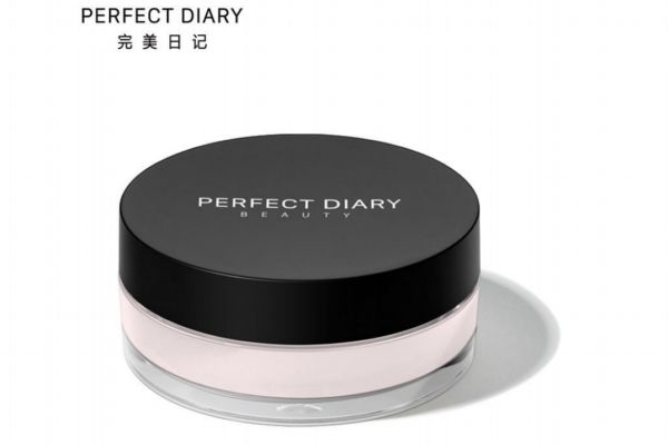 完美日記散粉和unny散粉哪個(gè)好 unny散粉真的好用嗎 完美日記散粉和unny散粉哪個(gè)好 unny散粉真的好用嗎