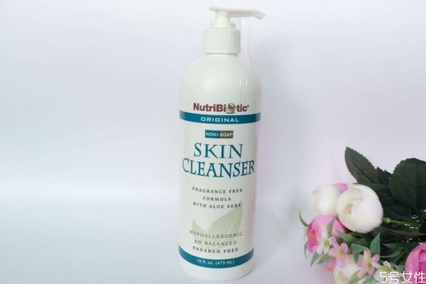 用完洗面奶后臉很緊繃起皮怎么辦 弱酸性洗面奶排行榜 用完洗面奶后臉很緊繃起皮怎么辦 弱酸性洗面奶排行榜