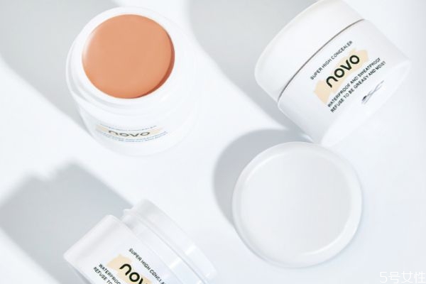 遮瑕膏可以直接涂臉上嗎 可不可以只涂遮瑕 遮瑕膏可以直接涂臉上嗎 可不可以只涂遮瑕