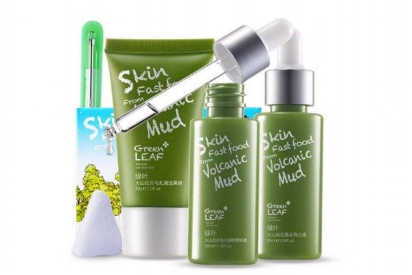 黑頭導(dǎo)出液有什么用 黑頭導(dǎo)出液使用建議 黑頭導(dǎo)出液有什么用 黑頭導(dǎo)出液使用建議