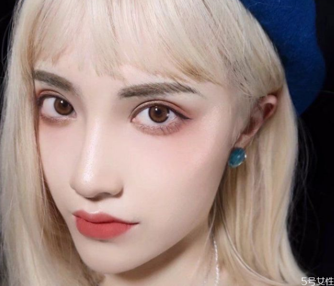 美瞳環(huán)狀花紋適合什么人 美瞳環(huán)狀花紋推薦 美瞳環(huán)狀花紋適合什么人 美瞳環(huán)狀花紋推薦