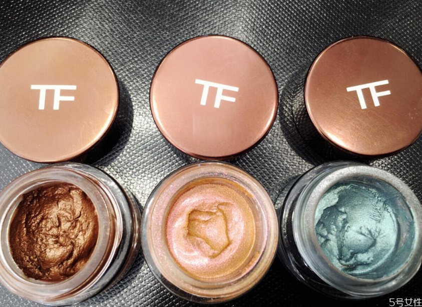 眼影膏可以用刷子涂嗎 眼影膏怎么涂 眼影膏可以用刷子涂嗎 眼影膏怎么涂