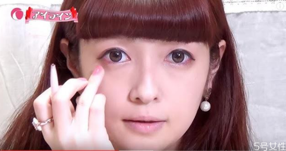 圣誕lolita妝容 適合lolita的妝面推薦 圣誕lolita妝容 適合lolita的妝面推薦