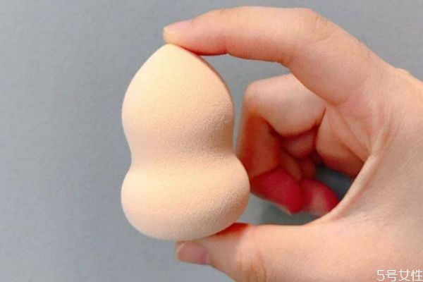 美妝蛋破了怎么補(bǔ)救 美妝蛋用多久扔掉 美妝蛋破了怎么補(bǔ)救 美妝蛋用多久扔掉