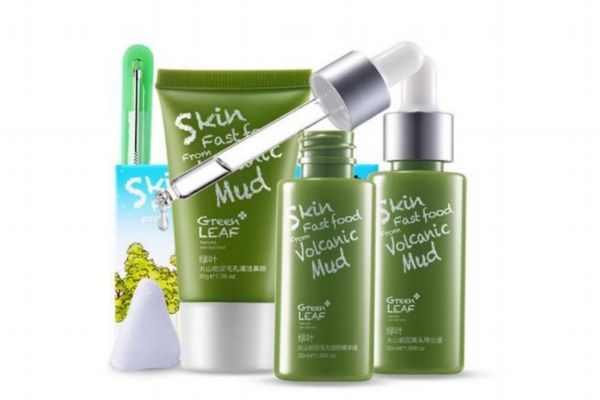 黑頭導(dǎo)出液會(huì)過敏嗎 黑頭導(dǎo)出液會(huì)傷皮膚嗎 黑頭導(dǎo)出液會(huì)過敏嗎 黑頭導(dǎo)出液會(huì)傷皮膚嗎