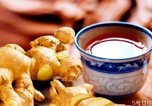 可樂(lè)姜茶晚上能喝嗎 晚上喝了可樂(lè)姜茶會(huì)怎樣 可樂(lè)姜茶晚上能喝嗎 晚上喝了可樂(lè)姜茶會(huì)怎樣