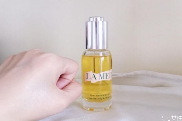 ?精華油適合夏天用嗎 精華油適合天天用嗎 ?精華油適合夏天用嗎 精華油適合天天用嗎