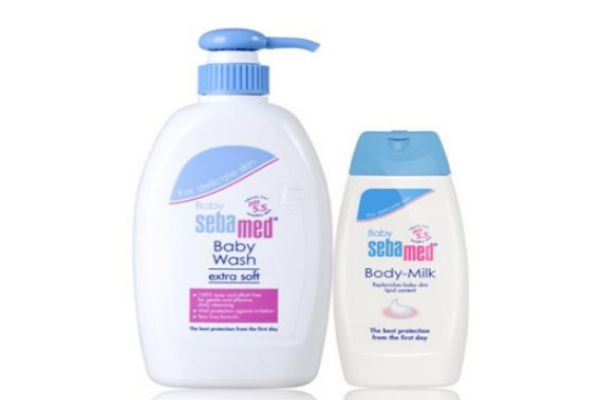 施巴潤膚乳可以擦臉嗎 施巴面霜和潤膚乳的區(qū)別 施巴潤膚乳可以擦臉嗎 施巴面霜和潤膚乳的區(qū)別